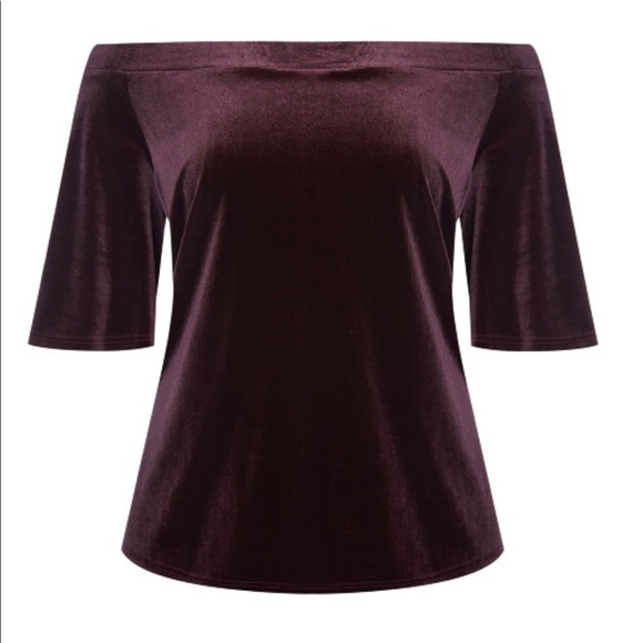 Black Velvet off the shoulder top - Picture 5 of 9